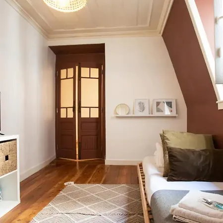 Сasa de vacaciones Peaceful And Romantic Bedroom In *